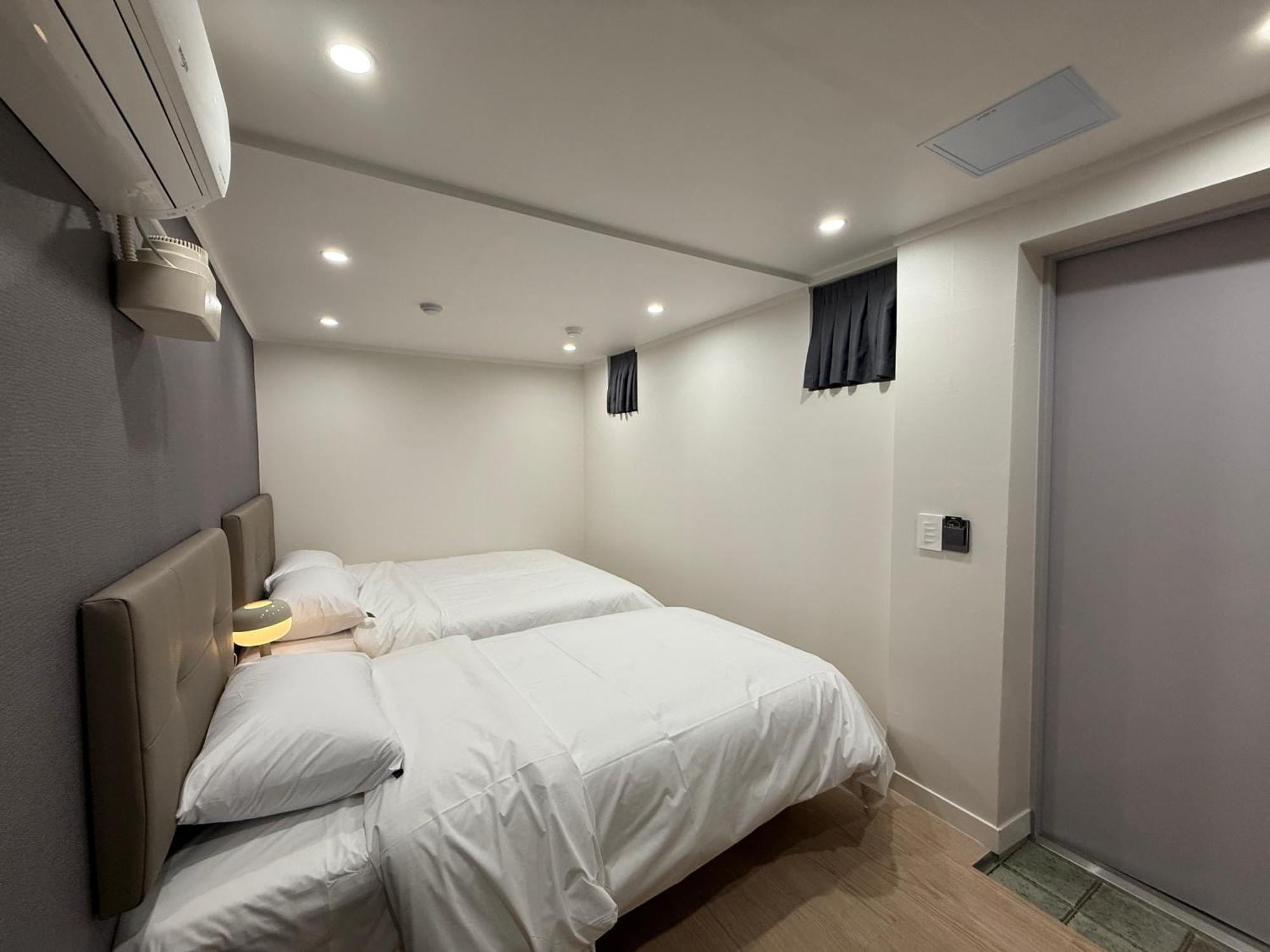 Hotel About Dongdaemun Seoul